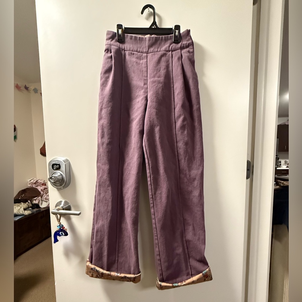 Good Alma Aubergine Twill Pant